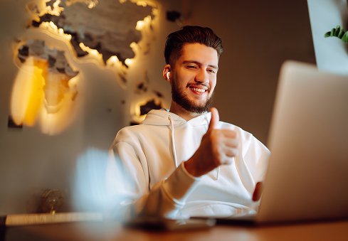 How to Travel Around the World